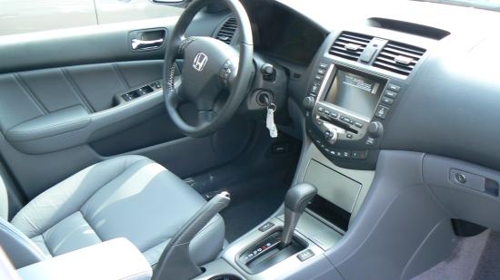 Honda Accord V^ Hybrid interior